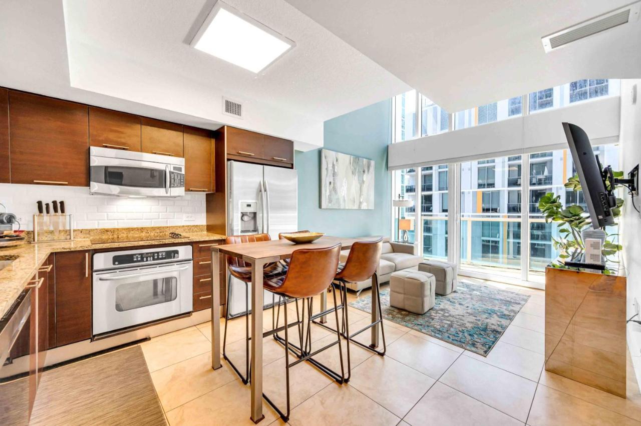 Apartamento *spacious 2br Loft Brickell W/stunning Views* Miami
